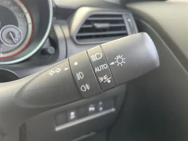スズキ スイフト スポーツ 群馬県 2022(令4)年 1.5万km チャンピオンイエロー ワンオーナー/6F/スズキセーフティサポート/・デュアルセンサーブレーキサポート/・後退時ブレーキサポート/・誤発進抑制機能/・後方誤発進抑止機能/・車線逸脱警報機能/・車線逸脱抑制機能/・ふらつき警報機能/・標識認識機能/・アダプティブクルーズコントロール/・ブラインドスポットモニター/・リヤクロストラフィックアラート/・先行車発進お知らせ機能/LEDヘッドライト/オートライト/革巻きステアリング/ステアリングリモコン/運転席シートヒーター/電動格納ウィンカーミラー/ETC/フロアマット/取扱説明書/保証書/スペアキー