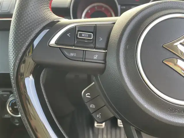 スズキ スイフト スポーツ 群馬県 2022(令4)年 1.5万km チャンピオンイエロー ワンオーナー/6F/スズキセーフティサポート/・デュアルセンサーブレーキサポート/・後退時ブレーキサポート/・誤発進抑制機能/・後方誤発進抑止機能/・車線逸脱警報機能/・車線逸脱抑制機能/・ふらつき警報機能/・標識認識機能/・アダプティブクルーズコントロール/・ブラインドスポットモニター/・リヤクロストラフィックアラート/・先行車発進お知らせ機能/LEDヘッドライト/オートライト/革巻きステアリング/ステアリングリモコン/運転席シートヒーター/電動格納ウィンカーミラー/ETC/フロアマット/取扱説明書/保証書/スペアキー