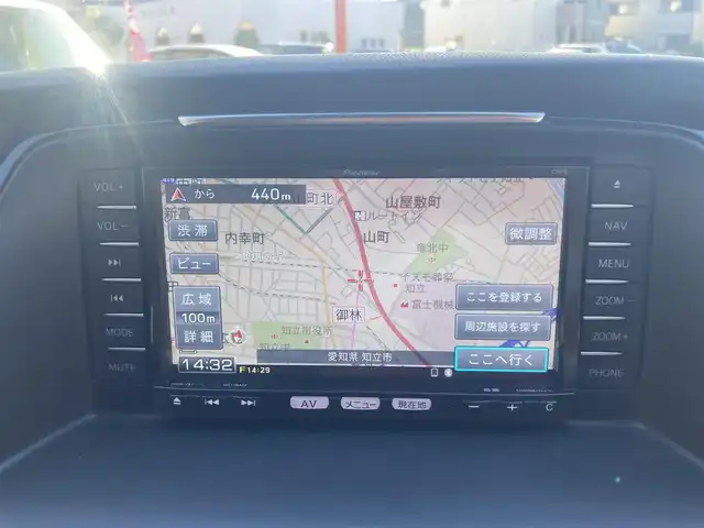マツダ アテンザ ワゴン XD 愛知県 2013(平25)年 11.6万km スノーフレイクホワイトパールマイカ スマートシティブレーキサポート/ブラインドスポットモニタリング/車線逸脱警報機能/純正ナビTV/DVDビデオ＆CD/地デジ フルセグ/Bluetoothオーディオ/レーダークルーズコントロール/バックカメラ/ステアリングスイッチ/インテリジェントキー2ケ/プッシュスタート/キセノンヘッドライト/オートライト/スマートインETC/アルミ付きスタッドレスタイヤ積込み/保証書取説有り