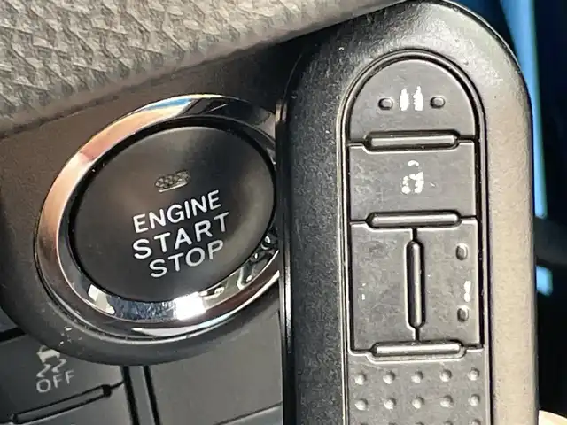 トヨタ タンク カスタムG 東京都 2018(平30)年 4.9万km ファインブルーマイカメタリック/シルバー2トーン ＯＰIIトーンルーフ　/社外ＳＤナビ＆フルセグ/・BluetoothAudio/・CD/SD/DVD/FM/AM　/・ステアリングスイッチ/両側パワースライドドア　/純正ＬＥＤヘッドライト/・コンライト　/クルーズコントロール　/撥水機能付ブラックファブリックシート/・シートリフレクター　　/スマートエントリー/プッシュエンジンスタート/純正フロアマット/電動格納ミラー/Wエアバック＆ABS/保証書＆取説