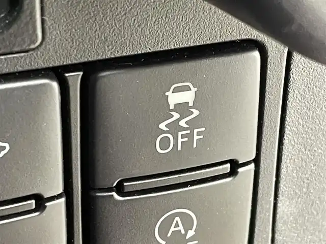 トヨタ ルーミー カスタムG 群馬県 2019(令1)年 3.5万km ブラックマイカ/マゼンダベリーメタリック 禁煙車　純正７インチナビ　トヨタセーフティセンスクルーズコントロール　ドライブレコーダー　Ｂカメラ　両側パワースライドドア　アイドリングストップ　ＬＥＤヘッドライト　ビルトインＥＴＣ　プッシュスタート