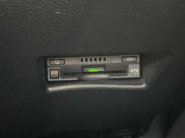 トヨタ シエンタ G 沖縄県 2020(令2)年 3.2万km センシュアルレッドマイカ 純正ナビ・TV・Bluetooth・CD・DVD/全方位カメラ/両側パワースライドドア/オートマチックハイビーム/ステアリングスイッチ/電動格納ミラー/ウィンカーミラー/革巻きステアリング/スマートキー/トヨタセーフティセンス/ETC/ドライブレコーダー