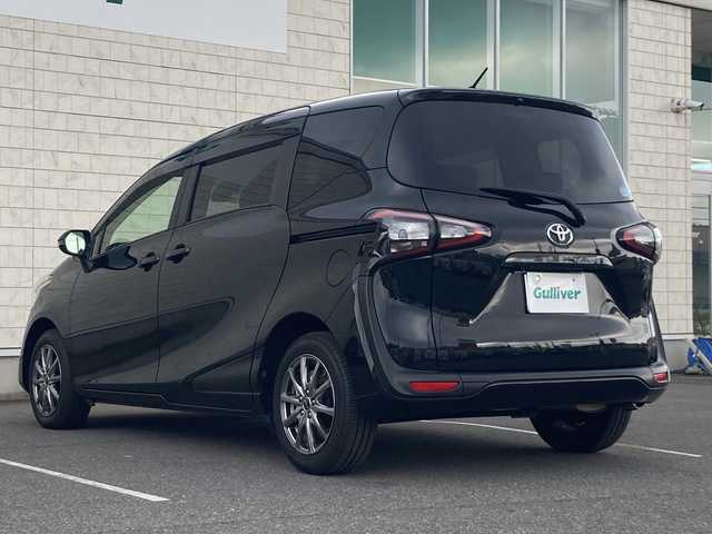 トヨタ シエンタ G クエロ 茨城県 2018(平30)年 2.7万km ブラックマイカ 純正7インチメモリナビ【NSZT-W66T】/(地デジTV・CD・DVD・BT・ラジオ再生)/両側パワースライドドア/プリクラッシュセーフティ/ハーフレザーシート/ドライブレコーダー/バックカメラ/ETC/オートライト/LEDヘッドライト/社外15inアルミホイール/純正フロアマット/スマートキー