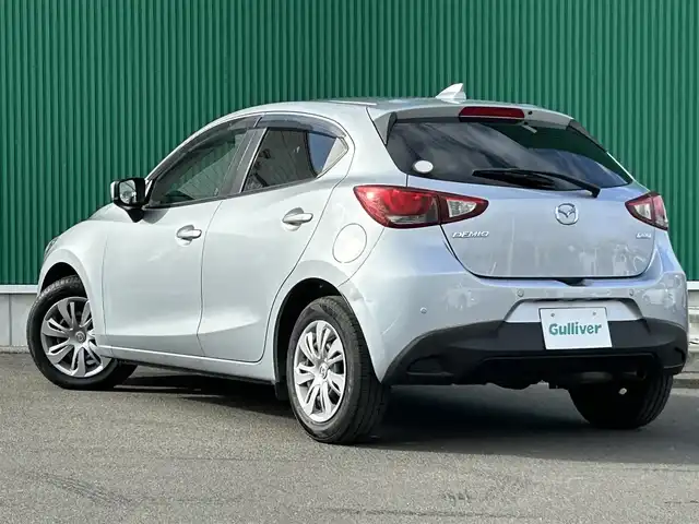 マツダ デミオ 15S 宮城県 2018(平30)年 5.4万km ソニックシルバーM 前進時スマートシティブレーキサポート/後退時スマートシティブレーキサポート/車線逸脱警報/AT誤発進抑制機能/ブラインドスポットモニタリング/リアクロストラフィックアラート/パーキングセンサー（リア）/マツダコネクトナビ/・Bluetooth/ETC/ドライブレコーダー/ステアリングスイッチ/オートライト/ハイビームコントロールシステム/スマートキー＆プッシュスタート/スペアキー1本/電動格納ミラー/フロアマット/ドアバイザー/W/サイド/カーテンエアバッグ