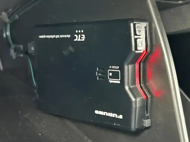 マツダ デミオ 15S 宮城県 2018(平30)年 5.4万km ソニックシルバーM 前進時スマートシティブレーキサポート/後退時スマートシティブレーキサポート/車線逸脱警報/AT誤発進抑制機能/ブラインドスポットモニタリング/リアクロストラフィックアラート/パーキングセンサー（リア）/マツダコネクトナビ/・Bluetooth/ETC/ドライブレコーダー/ステアリングスイッチ/オートライト/ハイビームコントロールシステム/スマートキー＆プッシュスタート/スペアキー1本/電動格納ミラー/フロアマット/ドアバイザー/W/サイド/カーテンエアバッグ