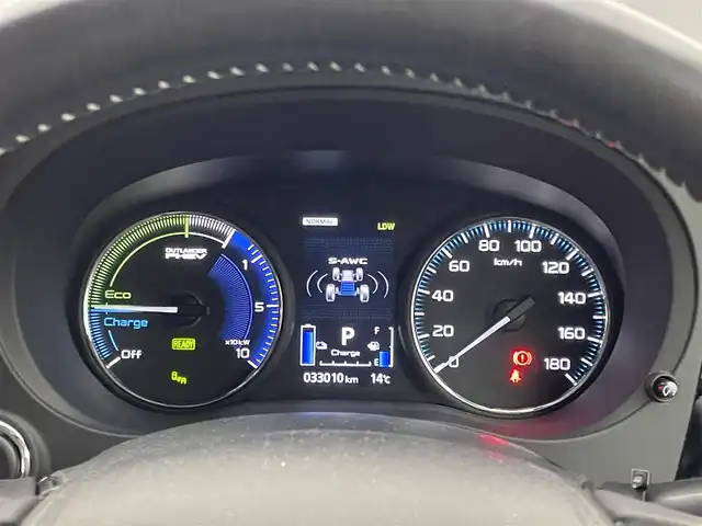 三菱 アウトランダー ＰＨＥＶ