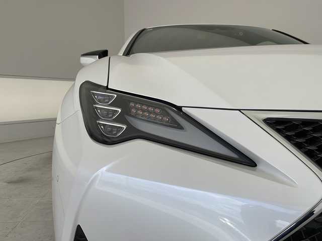 レクサス ＲＣ 350 バージョンL 愛知県 2024(令6)年 1.1万km ソニッククォーツ 衝突軽減システム/純正10型ナビ/三眼LEDヘッドライト/サンルーフ/本革シート/レーダークルーズコントロール/シートヒーター/エアシート/フルセグ/CD DVD/Bluetooth/バックカメラ/パワーシート/コーナーセンサー/純正アルミホイール/ETC2.0/ブラインドスポットモニター/パドルシフト/ステアリングヒーター/オートマチックハイビーム/ドライブレコーダー/ステアリングスイッチ/スマートキー/プッシュスタート