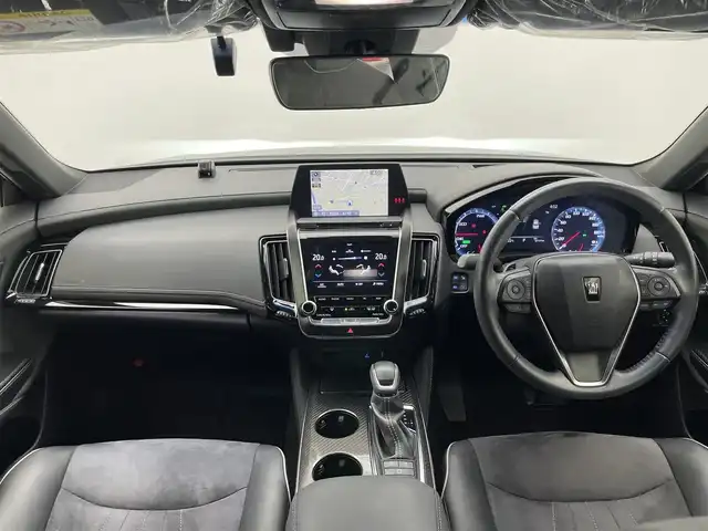 トヨタ クラウン ハイブリッド RS アドバンス 愛知県 2018(平30)年 6.4万km プレシャスブラックパール 純正ナビ　フルセグＴＶ　ＢＴ　全方位カメラ　ハーフレザー　シートヒーター　純正前後ドラレコ　ワイヤレス充電　パーキングアシスト　トヨタセーフティセンス　衝突軽減　追従クルコン　ＢＳＭ　ＬＥＤライト　コーナーセンサー　フォグランプ　パドルシフト　禁煙車