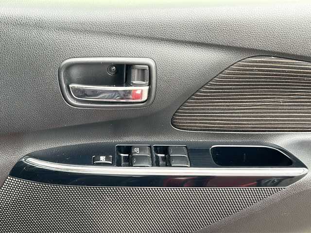 日産 デイズ ハイウェイスターG ターボ 茨城県 2019(平31)年 6.3万km スパークリングレッドM ワンオーナー/社外メモリナビゲーション/CD/DVD/Bluetooth/フルセグTV/アラウンドビューモニター/横滑り防止装置/レーンキープアシスト/衝突被害軽減ブレーキ/クルーズコントロール/コーナーセンサー/プッシュスタート/スマートキー/純正15インチAW/オートライト/オートマチックハイビーム/LEDヘッドライト/レザー調シートカバー/保証書、取扱説明書