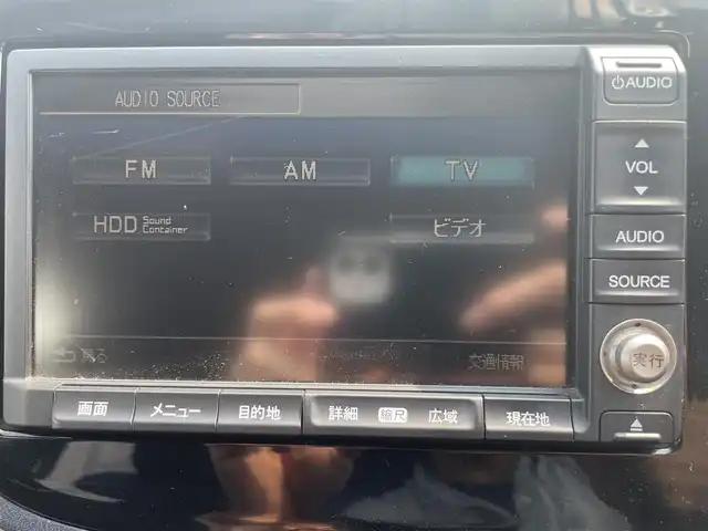 ホンダ インサイト L 熊本県 2009(平21)年 11.9万km スペクトラムホワイトパール 純正ナビ/・AM/FM/DVD/HDD/・ワンセグTV/バックカメラ/革巻きステアリング/・ステアリングリモコン/オートライト/・フォグランプ/電動格納ミラー/・ウィンカーミラー/インテリジェントルームミラー/ビルトインETC/純正フロアマット/純正アルミホイール/スマートキー