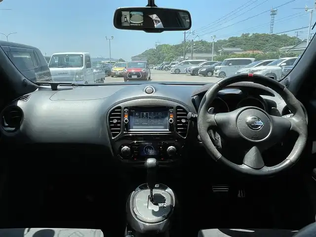 日産 ジューク ニスモ RS 宮崎県 2014(平26)年 9.2万km スーパーブラック 純正ナビ「MC314D-W」/(AM.FM.Bluetooth.DVD.CD.USB.AUX)/フルセグTV/アラウンドビューカメラ/ETC/4WD/センサーデフロック/横滑り防止機能/パドルシフト/オートエアコン/オートライト/電格ミラー/パワーウィンドウ/パワーステアリング/スマートキー