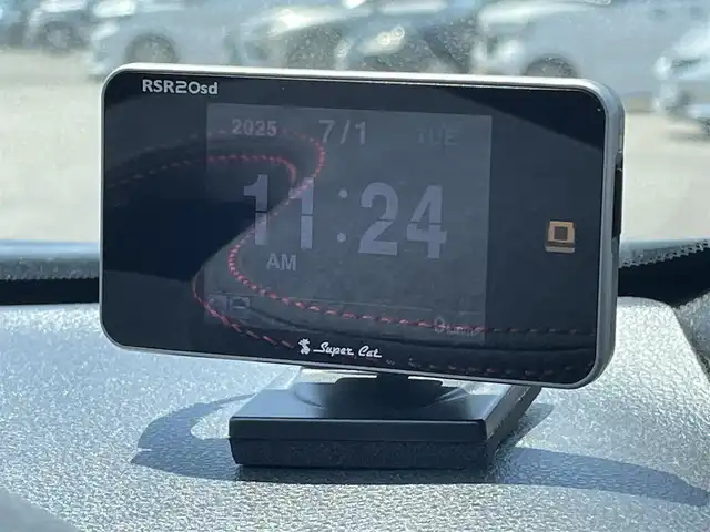 日産 ジューク ニスモ RS 宮崎県 2014(平26)年 9.2万km スーパーブラック 純正ナビ「MC314D-W」/(AM.FM.Bluetooth.DVD.CD.USB.AUX)/フルセグTV/アラウンドビューカメラ/ETC/4WD/センサーデフロック/横滑り防止機能/パドルシフト/オートエアコン/オートライト/電格ミラー/パワーウィンドウ/パワーステアリング/スマートキー