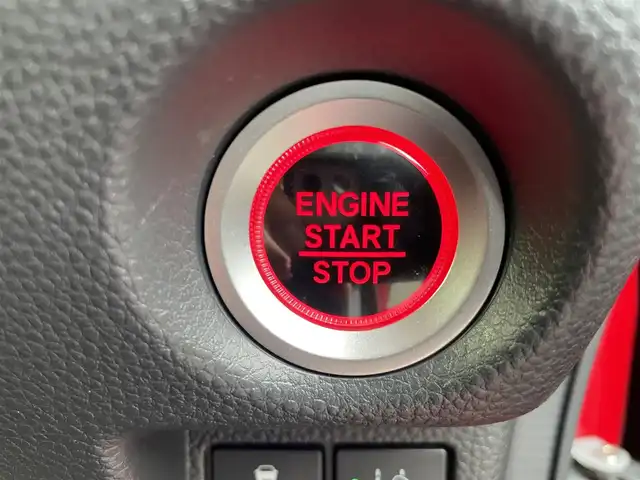 ホンダ Ｎ ＢＯＸ カスタム G L ホンダセンシング 熊本県 2019(令1)年 1.9万km ミラノレッド 純正SDナビ/・AM/FM/CD/SD/USB/BT/・バックカメラ/ホンダセンシング/・衝突被害軽減ブレーキ/・車線逸脱警報/・先行車発進お知らせ/・標識認識機能/アダプティブクルーズコントロール/ステアリングリモコン/両側電動ドア/ビルトインＥＴＣ/D/Nシートヒーター/ＬＥＤヘッドライト/オートライト/フォグランプ/スマートキー/プッシュスタート/純正フロアマット/純正ドアバイザー/純正アルミホイール