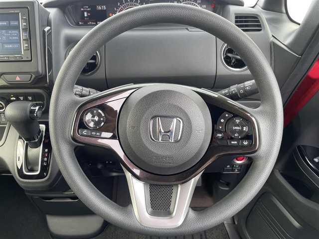 ホンダ Ｎ ＢＯＸ カスタム G L ホンダセンシング 熊本県 2019(令1)年 1.9万km ミラノレッド 純正SDナビ/・AM/FM/CD/SD/USB/BT/・バックカメラ/ホンダセンシング/・衝突被害軽減ブレーキ/・車線逸脱警報/・先行車発進お知らせ/・標識認識機能/アダプティブクルーズコントロール/ステアリングリモコン/両側電動ドア/ビルトインＥＴＣ/D/Nシートヒーター/ＬＥＤヘッドライト/オートライト/フォグランプ/スマートキー/プッシュスタート/純正フロアマット/純正ドアバイザー/純正アルミホイール