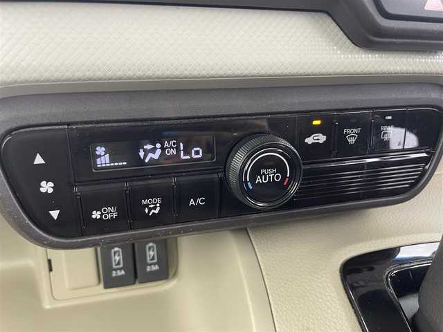 ホンダ Ｎ ＢＯＸ G L 富山県 2018(平30)年 8.5万km クリスタルブラックパール 社外ナビ（AM/FM/CD/DVD/SD/USB/BT）/フルセグTV/バックカメラ/片側パワースライドドア/LEDヘッドライト/ビルトインETC/スマートキー×２/プッシュスタート/社外フロアマット/アイドリングストップ/ABS/横滑り防止装置