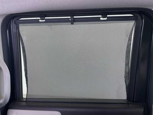 ホンダ Ｎ ＢＯＸ G L 富山県 2018(平30)年 8.5万km クリスタルブラックパール 社外ナビ（AM/FM/CD/DVD/SD/USB/BT）/フルセグTV/バックカメラ/片側パワースライドドア/LEDヘッドライト/ビルトインETC/スマートキー×２/プッシュスタート/社外フロアマット/アイドリングストップ/ABS/横滑り防止装置