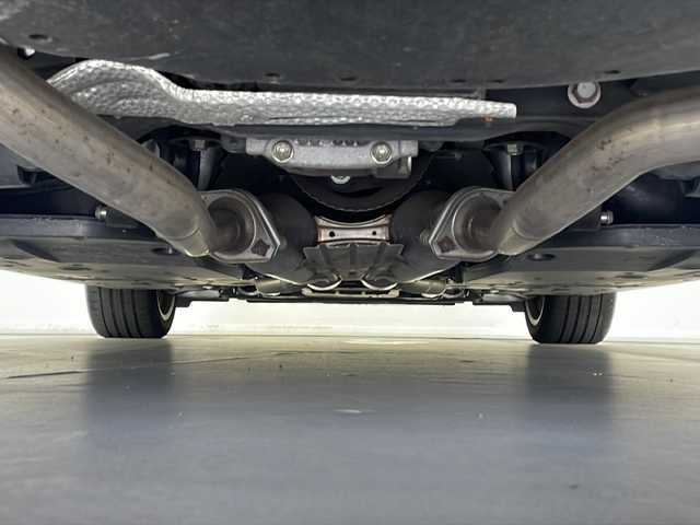 レクサス ＧＳ 450h バージョンL 栃木県 2012(平24)年 3万km ブラックオパールマイカ 純正HDDナビ/(BT/AM/FM/CD/DVD/ワンセグ）/ビルトインETC/サンルーフ/クルーズコントロール/横滑り防止/クリアランナソー/MTモード付AT/前席パワーシート/前席シートヒーター/エアシート/後席リアガラスサンシェード/電動格納ミラー/ステアリングスイッチ/純正アルミホイール/純正フロアマット/プッシュスタート/スマートキー