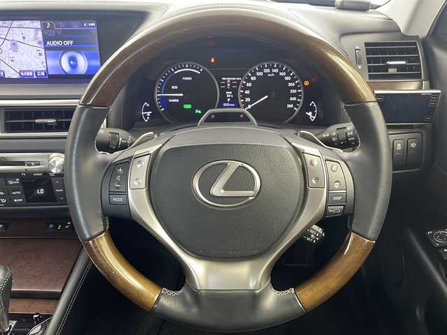レクサス ＧＳ 450h バージョンL 栃木県 2012(平24)年 3万km ブラックオパールマイカ 純正HDDナビ/(BT/AM/FM/CD/DVD/ワンセグ）/ビルトインETC/サンルーフ/クルーズコントロール/横滑り防止/クリアランナソー/MTモード付AT/前席パワーシート/前席シートヒーター/エアシート/後席リアガラスサンシェード/電動格納ミラー/ステアリングスイッチ/純正アルミホイール/純正フロアマット/プッシュスタート/スマートキー