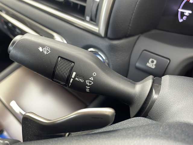 レクサス ＧＳ 450h バージョンL 栃木県 2012(平24)年 3万km ブラックオパールマイカ 純正HDDナビ/(BT/AM/FM/CD/DVD/ワンセグ）/ビルトインETC/サンルーフ/クルーズコントロール/横滑り防止/クリアランナソー/MTモード付AT/前席パワーシート/前席シートヒーター/エアシート/後席リアガラスサンシェード/電動格納ミラー/ステアリングスイッチ/純正アルミホイール/純正フロアマット/プッシュスタート/スマートキー