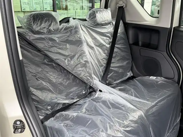 三菱 デリカミニ T プレミアム 東京都 2025(令7)年 0.1千km ベージュⅡ 登録済未使用車/純正ディスプレイオーディオ/デジタルインナーミラー/フロントフォグランプ/シートヒーター/ステアリングヒーター/プッシュスタート/キーレスエントリー/純正アルミホイール/両側パワースライドドア/パドルシフト/Bluetooth/アラウンドビューモニター/LEDヘッドライト/取扱説明書/新車保証書