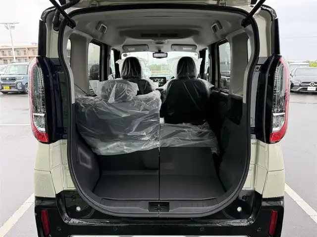 三菱 デリカミニ T プレミアム 東京都 2025(令7)年 0.1千km ベージュⅡ 登録済未使用車/純正ディスプレイオーディオ/デジタルインナーミラー/フロントフォグランプ/シートヒーター/ステアリングヒーター/プッシュスタート/キーレスエントリー/純正アルミホイール/両側パワースライドドア/パドルシフト/Bluetooth/アラウンドビューモニター/LEDヘッドライト/取扱説明書/新車保証書