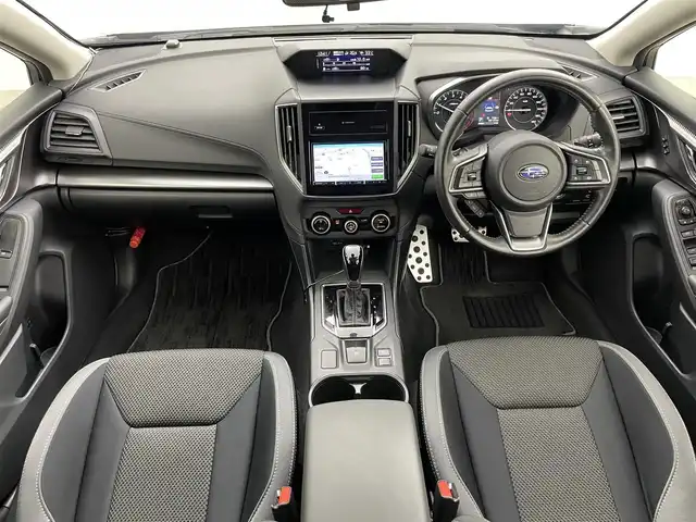 スバル インプレッサ スポーツ 1．6i－S アイサイト 岡山県 2020(令2)年 5.6万km アイスシルバーメタリック 社外7インチナビ　/型番:AVIC-RZ910/（CD/DVD/BT/AMFM/フルセグTV)/バックカメラ/STIリップスポイラー/前席パワーシート/運転席シートメモリー/LEDヘッドライト/LEDフォグライト/オートライト/ETC/純正フロアマット/純正17インチアルミ/プッシュスタート/オートブレーキホールド/ブラインドスポットモニター/TVキャンセラー/ISOFIX/チルトステアリング/シートリフター/ウインカーミラー/新車保証書/取扱説明書