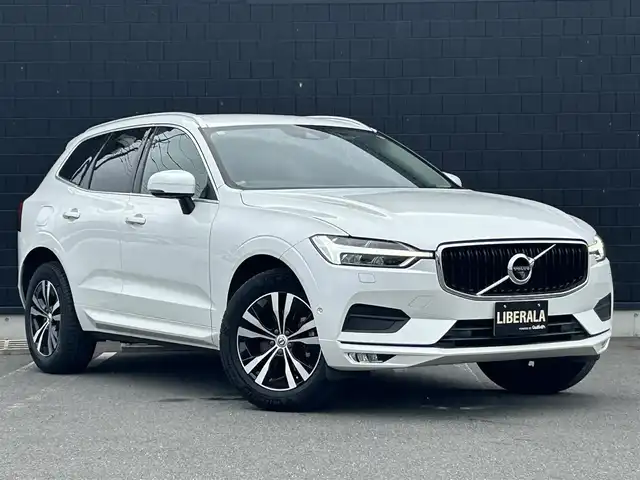 ボルボ ＸＣ６０ D4 AWD モーメンタム 埼玉県 2020(令2)年 5.9万km クリスタルホワイトP 茶本革シート /純正ナビ /全周囲カメラ フルセグTV /ACC apple car play /パークアシスト /ブラインドスポットモニター /レーンキープアシスト /全席シートヒータ /ハンドルヒーター /ドライブレコーダー/ETC /パワーバックドア
