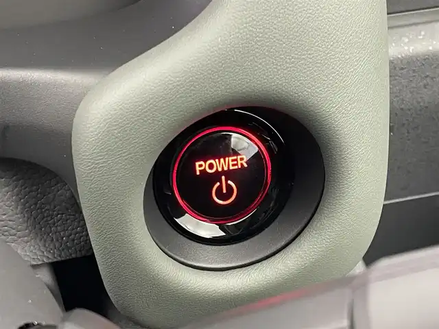 ホンダ フリード ハイブリット e:HEV クロスター 埼玉県 2025(令7)年 0.1千km クリスタルブラックパール 登録済未使用車/純正9インチナビ/ 地デジTV Bluetooth CarPlay/バックカメラ/ホンダセンシング/衝突軽減ブレーキ/レーンキープアシスト/レーダークルーズコントロール/ブラインドスポットモニター/クリアランスソナー/両側パワースライドドア/シートヒーター/LEDオートライト