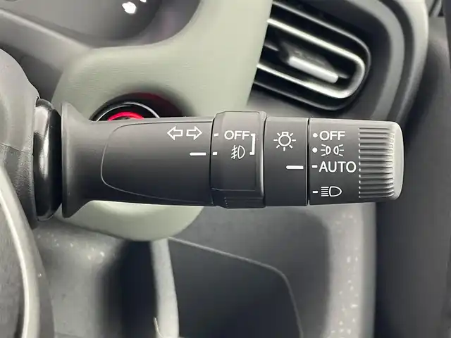 ホンダ フリード ハイブリット e:HEV クロスター 埼玉県 2025(令7)年 0.1千km クリスタルブラックパール 登録済未使用車/純正9インチナビ/ 地デジTV Bluetooth CarPlay/バックカメラ/ホンダセンシング/衝突軽減ブレーキ/レーンキープアシスト/レーダークルーズコントロール/ブラインドスポットモニター/クリアランスソナー/両側パワースライドドア/シートヒーター/LEDオートライト