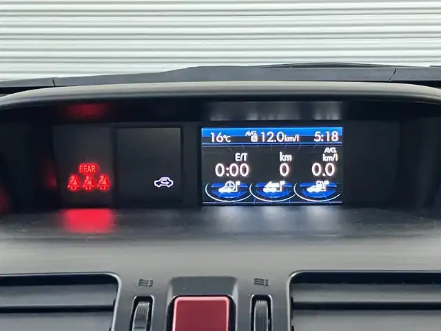 スバル インプレッサ Ｇ４ 1．6i－L 高知県 2013(平25)年 5.4万km アイスシルバーメタリック メモリナビ/Bluetooth接続/ETC/バックカメラ/フルセグテレビ/AM/FM/純正フロアマット/純正15インチアルミホイール/横滑り防止装置/盗難防止装置/運転席＋助手席エアバッグ/キセノンヘッドライト/本革巻きステアリング