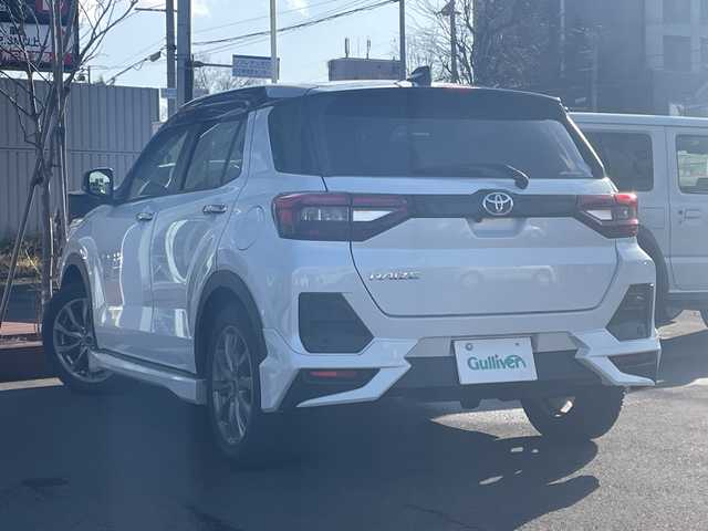 トヨタ ライズ Z 道央・札幌 2019(令1)年 4万km ブラックマイカメタリック/シャイニングホワイトパール ・４WD/・ワンオーナー/・衝突軽減ブレーキ/・寒冷地仕様/・全方位カメラ/・モデリスタエアロ/・純正ディスプレイオーディオ/　BT＆AppleCarPay＆TV/・バックカメラ/・サイドカメラ/・フロントカメラ/・コーナーセンサー/・レーンキープアシスト/・レーダークルーズコントロール/・シートヒーター/・アイドリングストップ/・ブラインドスポットモニター/・純正エンジンスターター/・オートエアコン/・オートライト/・オートリトラミラー/・ビルトインETC/・MT付きAT/・プッシュスタート/・スマートキー/・ワイパー熱線/・純正AW＆夏タイヤ積込/・純正フロアマット/・ドアバイザー/・ウィンカーミラー/・フォグライト/・スペアキー