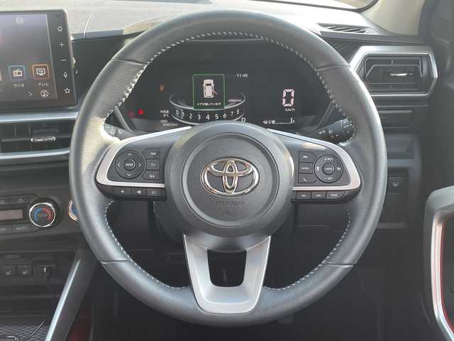 トヨタ ライズ Z 道央・札幌 2019(令1)年 4万km ブラックマイカメタリック/シャイニングホワイトパール ・４WD/・ワンオーナー/・衝突軽減ブレーキ/・寒冷地仕様/・全方位カメラ/・モデリスタエアロ/・純正ディスプレイオーディオ/　BT＆AppleCarPay＆TV/・バックカメラ/・サイドカメラ/・フロントカメラ/・コーナーセンサー/・レーンキープアシスト/・レーダークルーズコントロール/・シートヒーター/・アイドリングストップ/・ブラインドスポットモニター/・純正エンジンスターター/・オートエアコン/・オートライト/・オートリトラミラー/・ビルトインETC/・MT付きAT/・プッシュスタート/・スマートキー/・ワイパー熱線/・純正AW＆夏タイヤ積込/・純正フロアマット/・ドアバイザー/・ウィンカーミラー/・フォグライト/・スペアキー