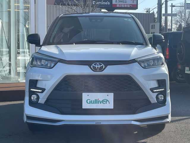 トヨタ ライズ Z 道央・札幌 2019(令1)年 4万km ブラックマイカメタリック/シャイニングホワイトパール ・４WD/・ワンオーナー/・衝突軽減ブレーキ/・寒冷地仕様/・全方位カメラ/・モデリスタエアロ/・純正ディスプレイオーディオ/　BT＆AppleCarPay＆TV/・バックカメラ/・サイドカメラ/・フロントカメラ/・コーナーセンサー/・レーンキープアシスト/・レーダークルーズコントロール/・シートヒーター/・アイドリングストップ/・ブラインドスポットモニター/・純正エンジンスターター/・オートエアコン/・オートライト/・オートリトラミラー/・ビルトインETC/・MT付きAT/・プッシュスタート/・スマートキー/・ワイパー熱線/・純正AW＆夏タイヤ積込/・純正フロアマット/・ドアバイザー/・ウィンカーミラー/・フォグライト/・スペアキー