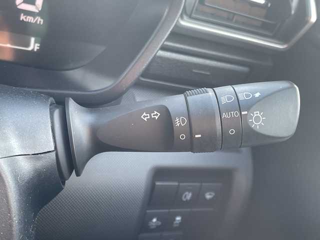 トヨタ ライズ Z 道央・札幌 2019(令1)年 4万km ブラックマイカメタリック/シャイニングホワイトパール ・４WD/・ワンオーナー/・衝突軽減ブレーキ/・寒冷地仕様/・全方位カメラ/・モデリスタエアロ/・純正ディスプレイオーディオ/　BT＆AppleCarPay＆TV/・バックカメラ/・サイドカメラ/・フロントカメラ/・コーナーセンサー/・レーンキープアシスト/・レーダークルーズコントロール/・シートヒーター/・アイドリングストップ/・ブラインドスポットモニター/・純正エンジンスターター/・オートエアコン/・オートライト/・オートリトラミラー/・ビルトインETC/・MT付きAT/・プッシュスタート/・スマートキー/・ワイパー熱線/・純正AW＆夏タイヤ積込/・純正フロアマット/・ドアバイザー/・ウィンカーミラー/・フォグライト/・スペアキー