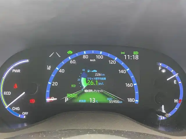 トヨタ ヤリスクロス ハイブリッド Z 愛知県 2021(令3)年 5.6万km ホワイトパールクリスタルシャイン 純正８型ナビ　全方位カメラ　ＢＳＭ　禁煙　追従クルコン　茶ハーフレザー　ＥＴＣ　セーフティセンス　シートヒーター　コーナーセンサー　ＬＥＤオートライト　パワーシート　衝突軽減　車線逸脱　電子パーキング　Bluetooth　USB接続　オートハイビーム　パノラミックビューモニター　純正１８インチAW　プッシュスタート　スマートキー