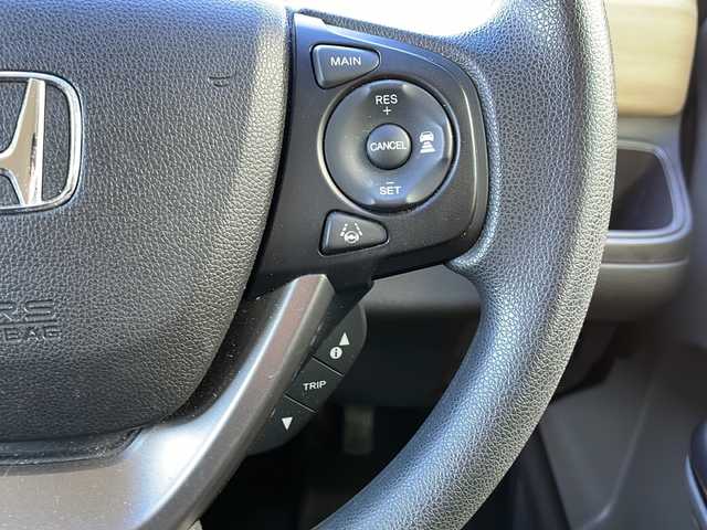 ホンダ フリード G ホンダセンシング 静岡県 2019(令1)年 5.5万km モダンスティールM 純正ナビ/・CD/DVD/・FM/AM/・フルセグTV/・Music Rack/・iPod/・SD/・USB/・Bluetooth/ホンダセンシング/●衝突軽減ブレーキ〈CMBS〉/●誤発進抑制機能/●ACC〈アダプティブ・クルーズ・コントロール〉/●LKAS〈車線維持支援システム〉/●歩行者事故低減ステアリング/●路外逸脱抑制機能/●先行車発進お知らせ機能/●標識認識機能/主要装備/・バックカメラ/・ＥＴＣ/・ドライブレコーダー/・両側パワスラ/・アイドリングストップ/・２列目キャプテンシート/・純正ホイールキャップ/・純正フロアマット