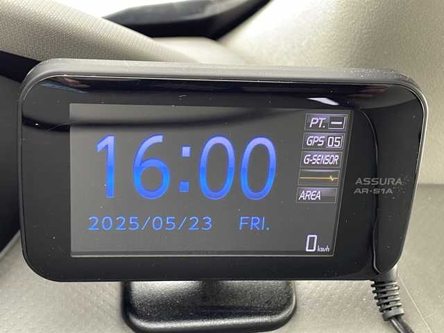 ホンダ フリード G 千葉県 2016(平28)年 6万km クリスタルブラックパール 純正Gathersナビ/・AM/FM CD DVD SD BT フルセグTV/両側パワースライドドア/フルオートエアコン/ステアリングスイッチ/アイドリングストップ/ASSURAレーダー（AR-S1A）/電動格納ミラー/ETC/バックカメラ/キャプテンシート/ドアバイザー/ウィンカーミラー/プッシュスタート