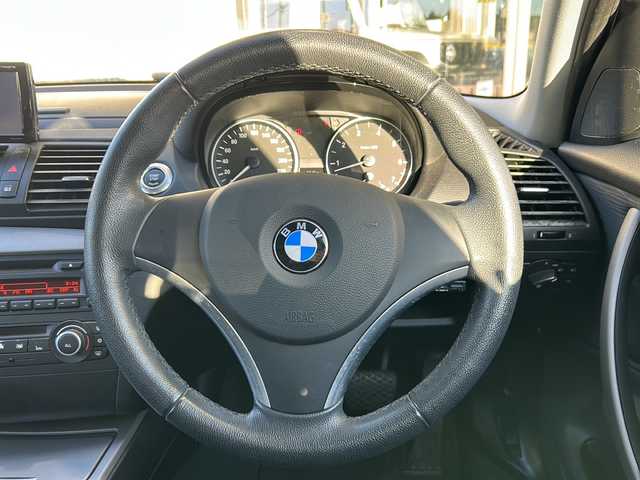 ＢＭＷ １１６ｉ