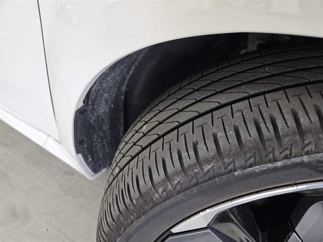 日産 オーラ G 香川県 2022(令4)年 0.5万km ピュアホワイトパール / スーパーブラック 2トーン ワンオーナー/純正9型ナビ/フルセグTV/インテリジェントアラウンドビューモニター/ビルトインETC2.0/ドライブレコーダー/インテリジェントクルーズコントロール/ソナー機能/全方位運転支援システム/・プロパイロット/・インテリジェントエマージェンシーブレーキ/・踏み間違い衝突防止アシスト/・標識検知機能/・前方衝突予測警報/・車線逸脱警報/・ふらつき警報/・車線逸脱防止支援システム/・後側方衝突防止支援システム/・SOSコール/アダプティブLEDヘッドランプ/本革巻きステアリング/ツートーン合皮/ツイード調コンビシート/BOSEパーソナルプラスサウンドシステム/純正17インチアルミホイール/インテリジェントキー/プッシュパワースターター