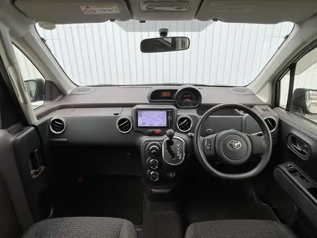 トヨタ スペイド F ジャック 滋賀県 2014(平26)年 6.4万km ブラックマイカ ワンオーナー/純正ナビ/・Bluetooth/・フルセグ/・CD/DVD/バックカメラ/ステアリングリモコン/ETC/片側パワースライドドア/HIDオートライト/電動格納ミラー/シートリフター/スマートキー