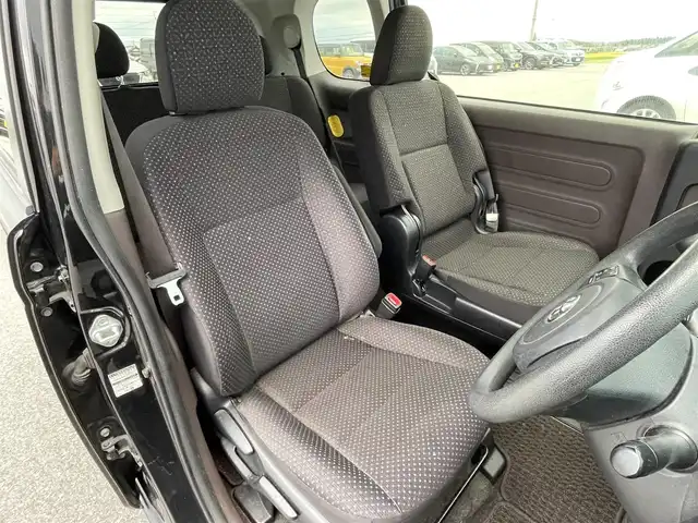 トヨタ スペイド F ジャック 滋賀県 2014(平26)年 6.4万km ブラックマイカ ワンオーナー/純正ナビ/・Bluetooth/・フルセグ/・CD/DVD/バックカメラ/ステアリングリモコン/ETC/片側パワースライドドア/HIDオートライト/電動格納ミラー/シートリフター/スマートキー
