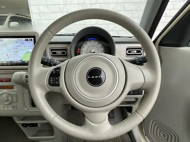 スズキ ラパン X 栃木県 2021(令3)年 1.7万km シフォンアイボリーメタリック ワンオーナー/純正ナビ(CN-RZ865)/(CD/DVD/BT/SD/USB/フルセグTV)/全方位カメラ/レーダーブレーキサポート/前席シートヒーター/アイドリングストップ/LEDヘッドライト/オートライト/純正フロアマット/コーナーセンサー/ナビ連動ドラレコ/取扱説明書/保証書/スマートキー
