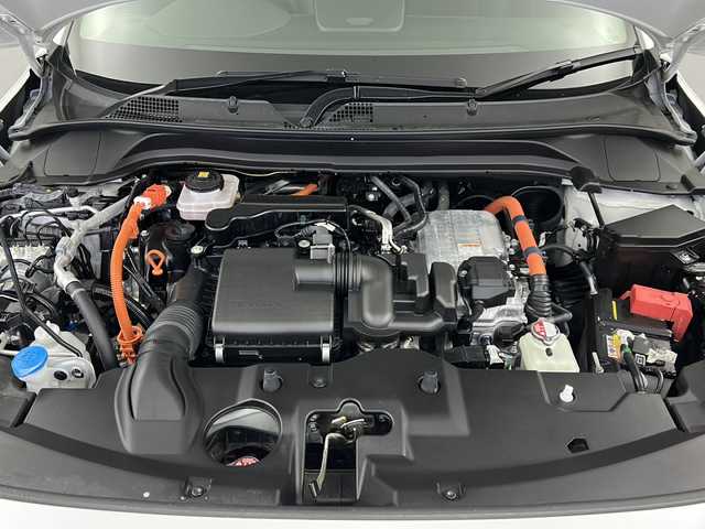 ホンダ ヴェゼル ハイブリッド e:HEV Z 岐阜県 2024(令6)年 0.8万km プラチナホワイトパール ホンダセンシング　/純正ナビ　/バックカメラ　/追従クルーズコントロール　/レーンキープアシスト　/コーナーセンサー　/シートヒーター　/ハンドルヒーター　/電動リアゲート　/ＥＴＣ　/電子パーキング　/ホールド機能/電動リアゲート/パドルシフト/エンジンスタートボタン/ダウンヒルアシストコントロール