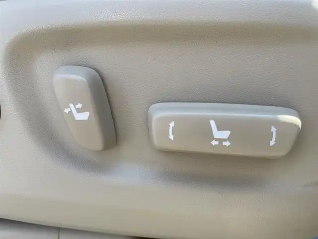 トヨタ ランドクルーザー プラド TX Lパッケージ 茨城県 2021(令3)年 4.6万km ホワイトパールクリスタルシャイン 純正ナビ/【AM・FM・USB・BT・TV】/サンルーフ/ルーフレール/４WD/センターデフロック/ダウンヒルアシストコントロール/ステリモ/パワーシート/シートヒーター/エアシート/ETC2.0/全方位カメラ/レーダークルコン/オートライト/オートハイビーム/Fフォグ/LEDライト/ヘッドライトウォッシャー/ディーゼル車