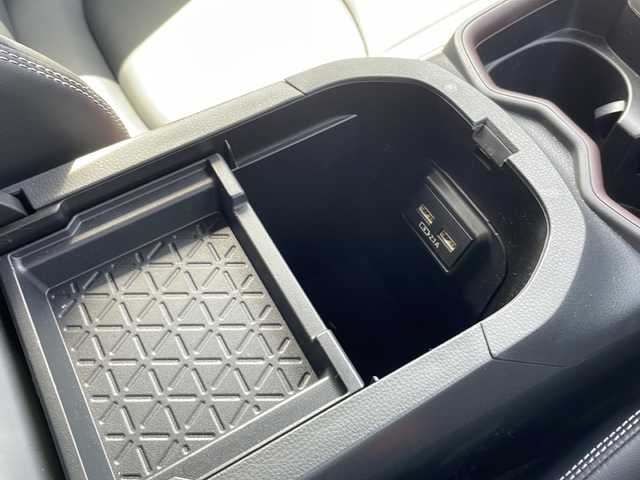 トヨタ ＲＡＶ４ G 石川県 2020(令2)年 4.2万km ホワイトパールクリスタルシャイン 純正メーカーナビ/(Bluetooth/USB/Apple Car Play)/フルセグ(TVキャンセラー有)/全方位カメラ/レーダークルーズコントロール/パワーバックドア/運転席パワーシート/運転席メモリーシート/運転席・助手席シートヒーター/ETC/ステアリングヒーター/前後ドラレコ/オートライト/ステアリングリモコン