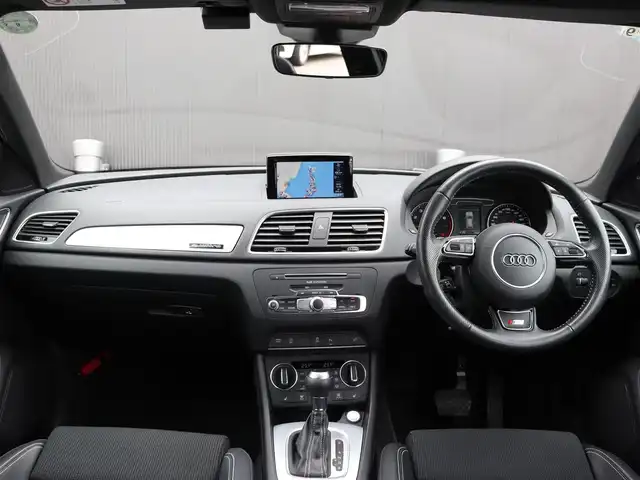 アウディ Ｑ３ Sラインコンペティション 長野県 2018(平30)年 3.4万km グレイシアホワイトメタリック 純ナビ/Sラインコンペティション/クルーズコントロール/4WD /純正18AW /シートヒーター/パワーシート /ETC /ステアリングスイッチ /エンジンスタートボタン