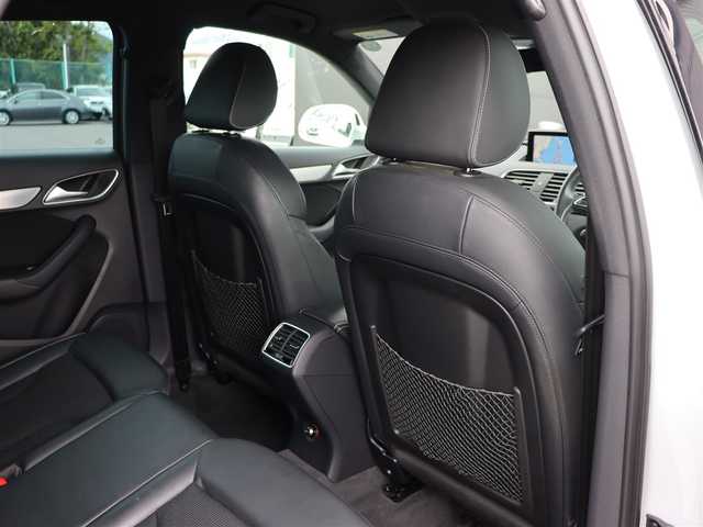 アウディ Ｑ３ Sラインコンペティション 長野県 2018(平30)年 3.4万km グレイシアホワイトメタリック 純ナビ/Sラインコンペティション/クルーズコントロール/4WD /純正18AW /シートヒーター/パワーシート /ETC /ステアリングスイッチ /エンジンスタートボタン