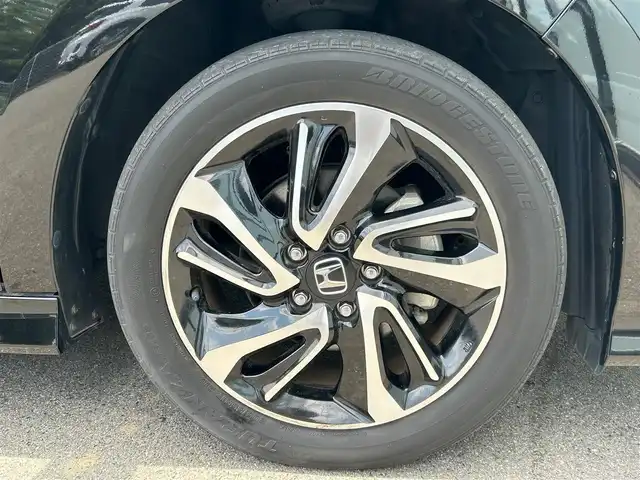 ホンダ ステップワゴン スパーダ クルスピセンシング 大阪府 2020(令2)年 2.4万km プレミアムスパークルブラックパール 純正１０インチナビ/   フルセグTV/CD/DVD/Bluetooth/USB/バックモニター/１１．６インチ後席モニター/衝突軽減ブレーキ/横滑り防止装置/前席シートヒーター/両側パワースライドドア/レーダークルーズコントロール/レーンキープアシスト/ステアリングスイッチ/アイドリングストップ/前後ドライブレコーダー/純正17インチアルミホイール/純正フロアマット/プッシュスタート/スマートキー/ＥＴＣ/ＬＥＤライト/禁煙車