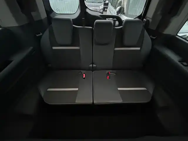 ホンダ ステップワゴン スパーダ クルスピセンシング 大阪府 2020(令2)年 2.4万km プレミアムスパークルブラックパール 純正１０インチナビ/   フルセグTV/CD/DVD/Bluetooth/USB/バックモニター/１１．６インチ後席モニター/衝突軽減ブレーキ/横滑り防止装置/前席シートヒーター/両側パワースライドドア/レーダークルーズコントロール/レーンキープアシスト/ステアリングスイッチ/アイドリングストップ/前後ドライブレコーダー/純正17インチアルミホイール/純正フロアマット/プッシュスタート/スマートキー/ＥＴＣ/ＬＥＤライト/禁煙車