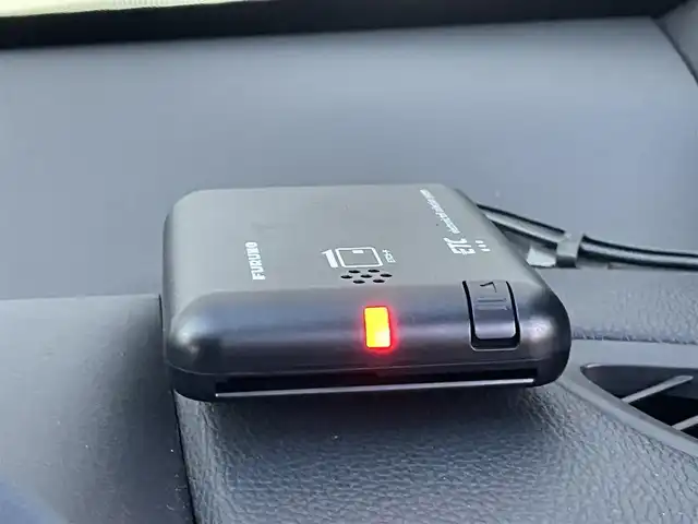 トヨタ ヤリスクロス ハイブリッド Z 千葉県 2023(令5)年 3.6万km ブラックマイカ/ベージュ 2トーン トヨタセーフティセンス/・衝突軽減ブレーキ/レーンキープアシスト/・レーダークルーズコントロール/オートハイビーム/・クリアランスソナー/純正メーカーディスプレイナビ/・BT/USB/カープレイ/全方位カメラ/ステアリングスイッチ/ETC/電動パーキングブレーキ/ハーフレザーシート/パワーシート(D席)/シートヒーター(D/N席)/ステアリングヒーター/LEDヘッドライト/オートライト/スマートキー/プッシュスタート/純正フロアマット/純正18インチAW